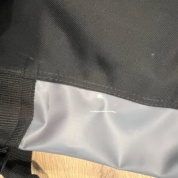 The North Face Expandable Backpack Grey Black - Picture 4 of 5